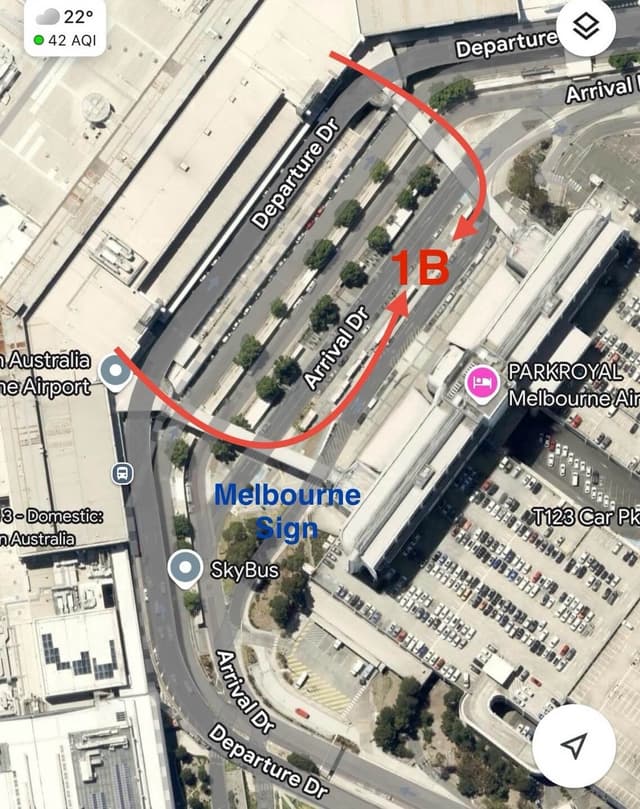 Tullamarine airport pickup point